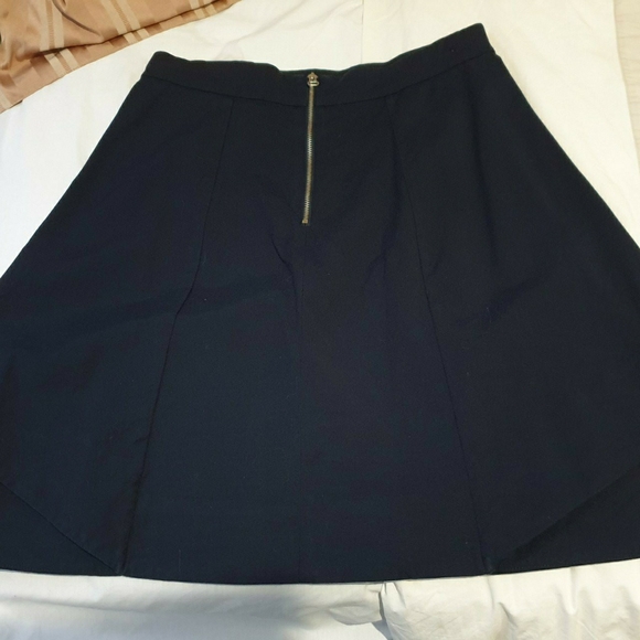 Veronika Maine (Australian designer) navy skirt - Picture 2 of 4